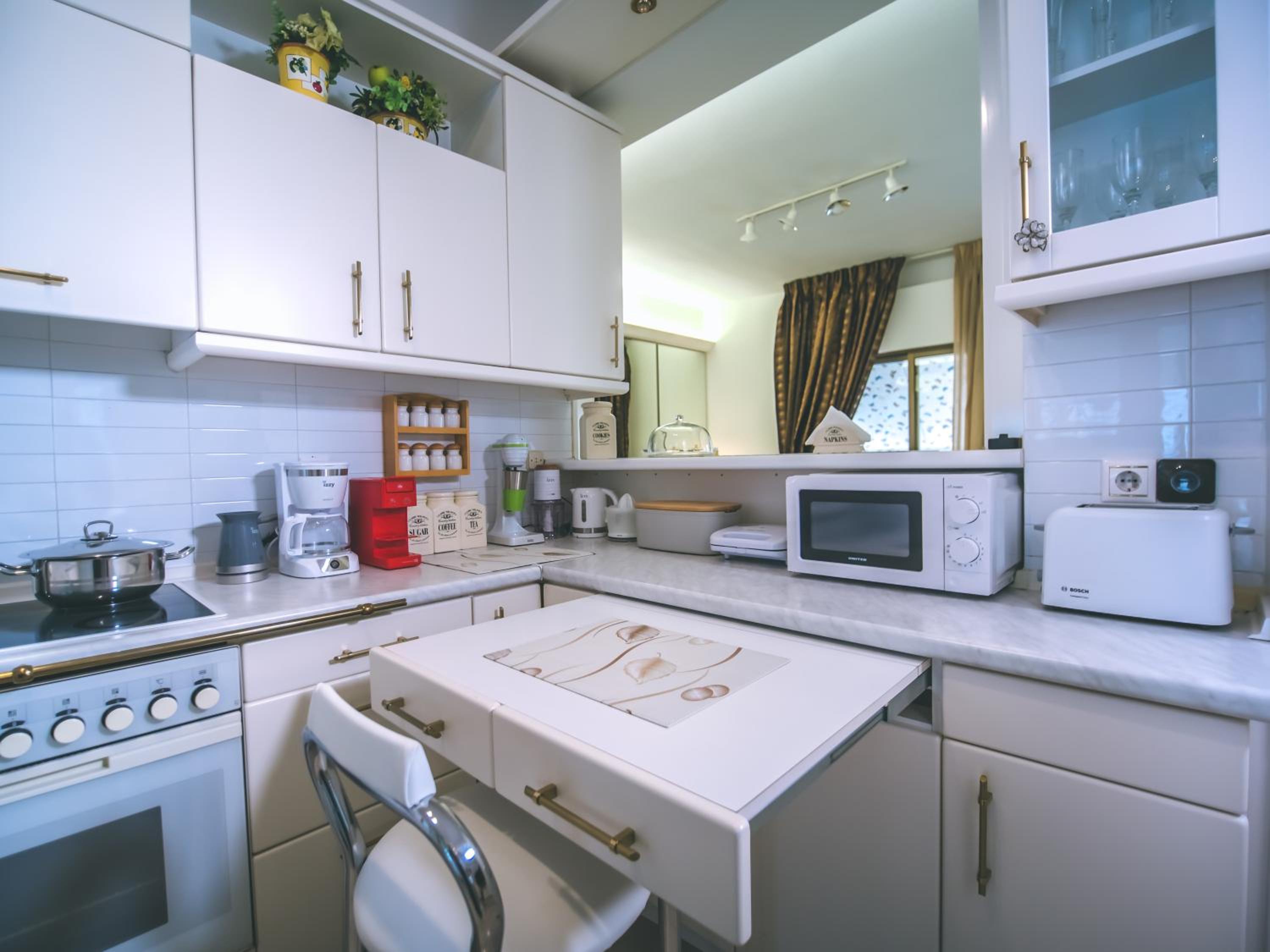 Yianni's Home-Comfort Apartment in Volos view 2