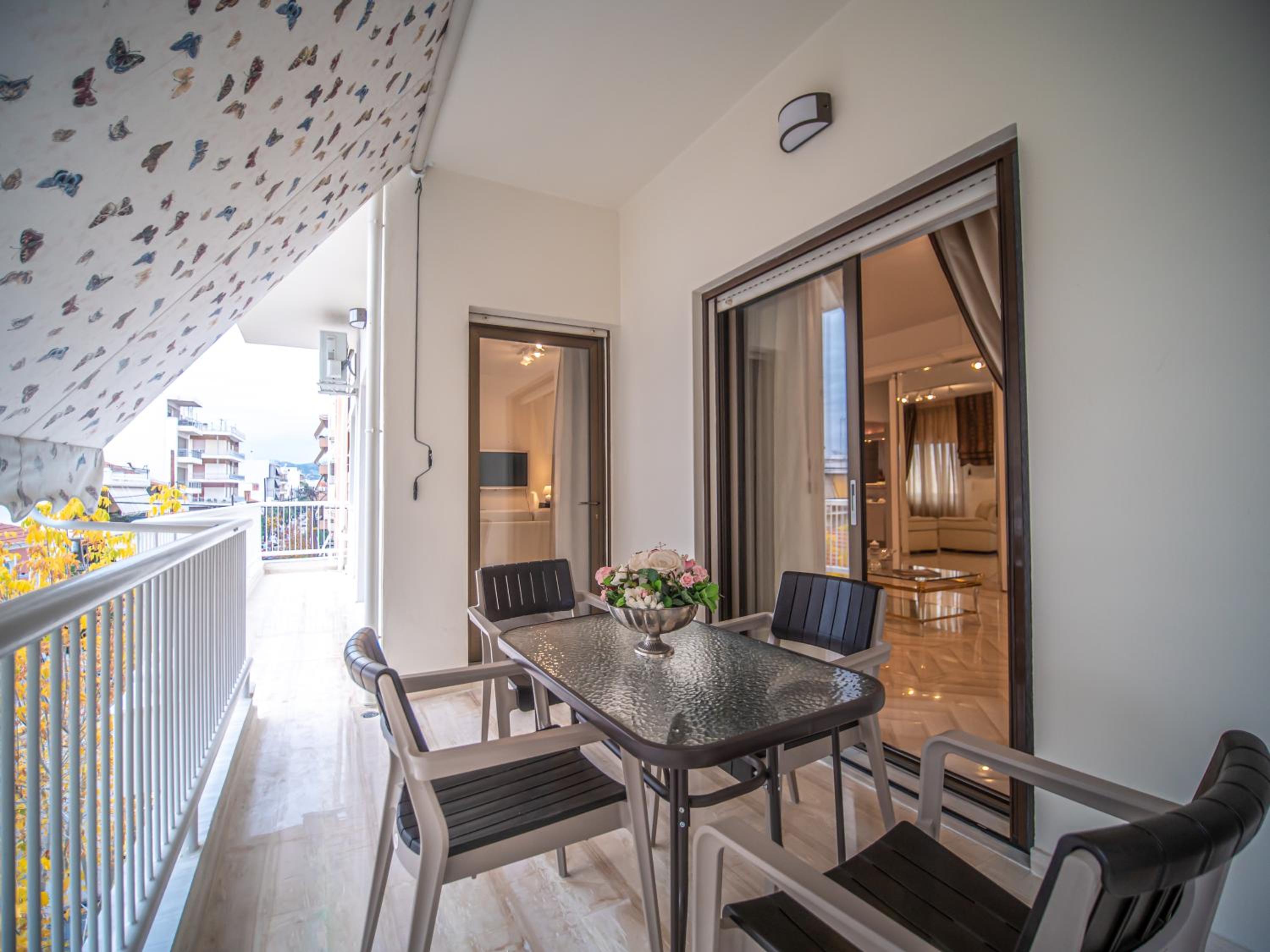 Yianni's Home-Comfort Apartment in Volos view 4