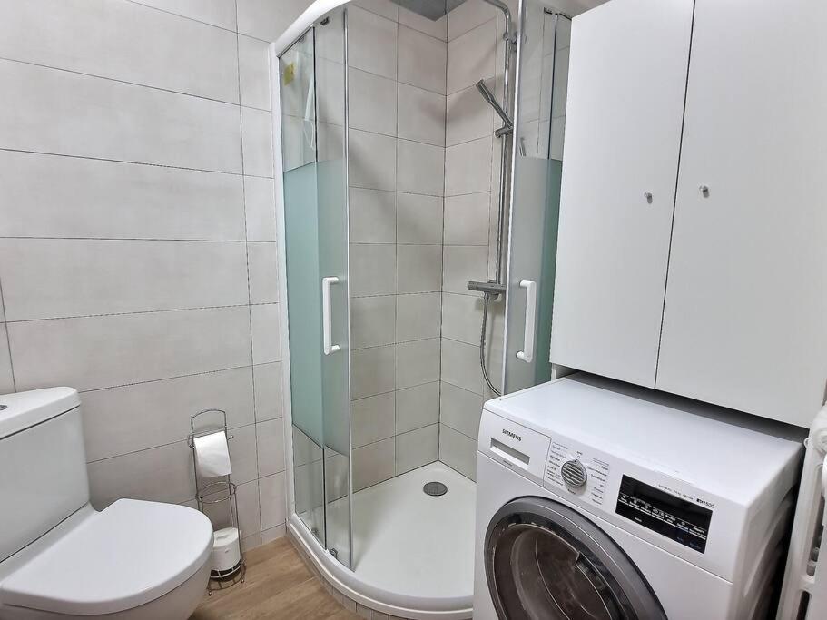 5 Mins to Train Station - Free Parking Space - Paris & DisneyLand - Cocon Pomponne