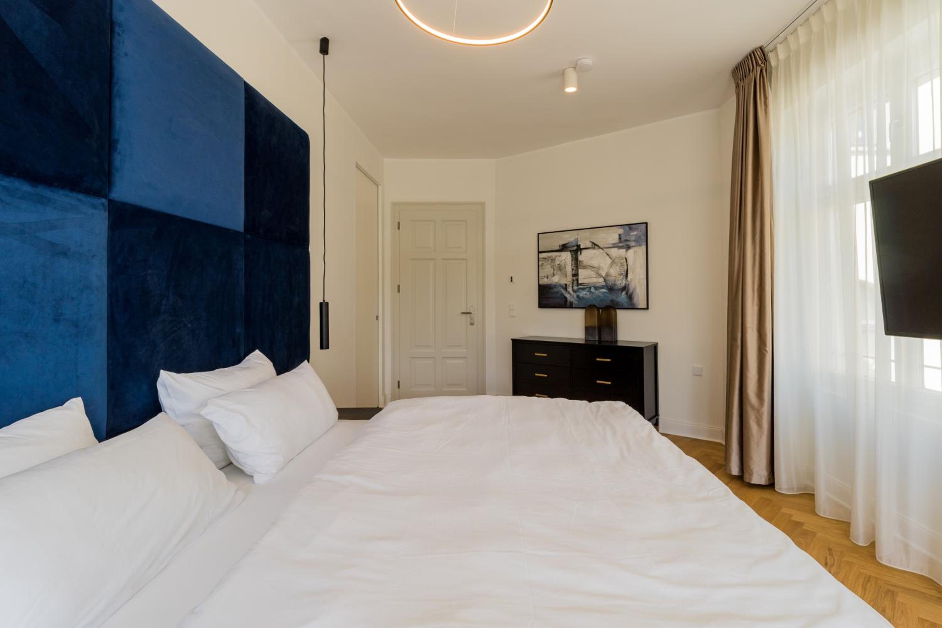 Spacious Apartments In Mitte- Feel The Citycenter