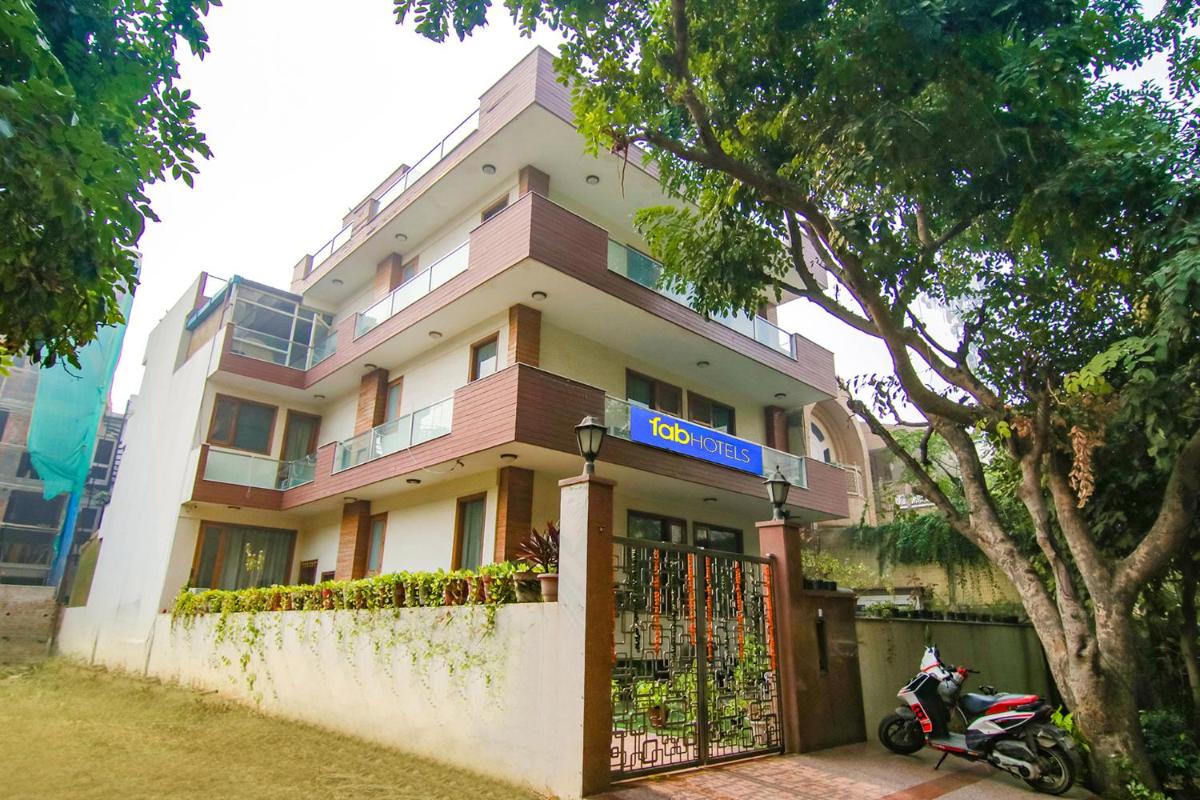 FabHotel RD Residency