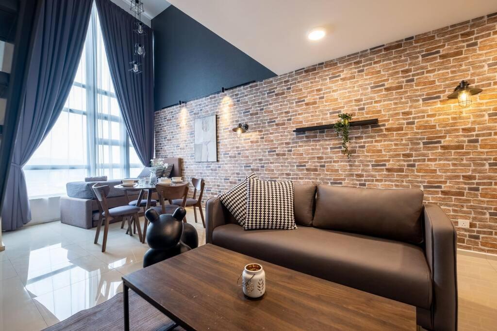 Duplex Industrial Loft 5pax above Eko Cheras Mall