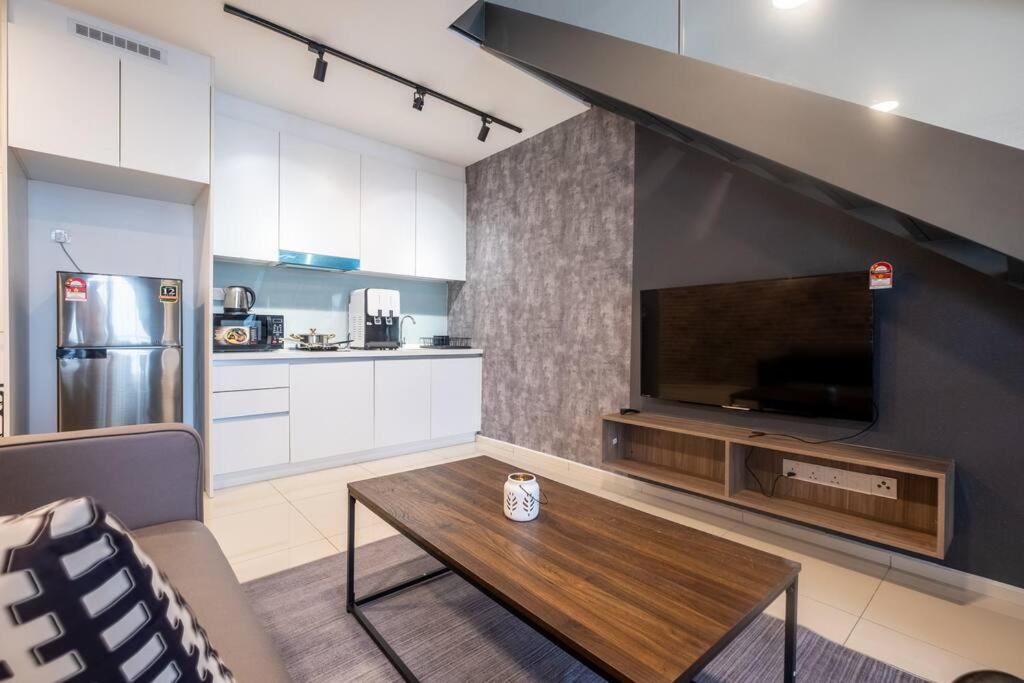 Duplex Industrial Loft 5pax above Eko Cheras Mall