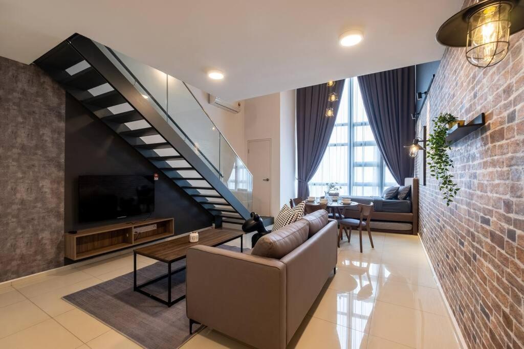 Duplex Industrial Loft 5pax above Eko Cheras Mall