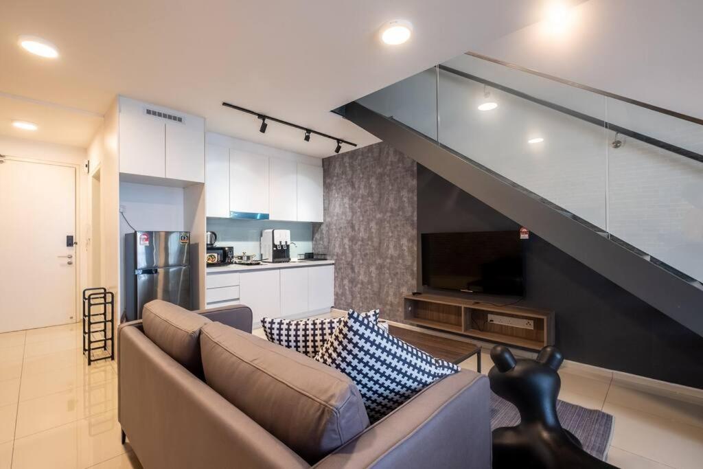 Duplex Industrial Loft 5pax above Eko Cheras Mall