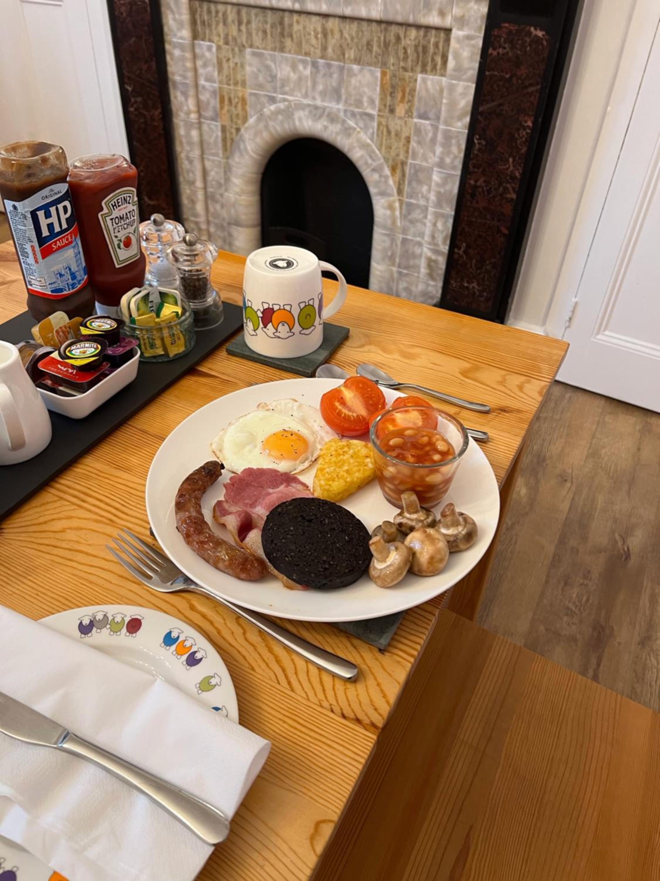 Dolly Waggon Guest House