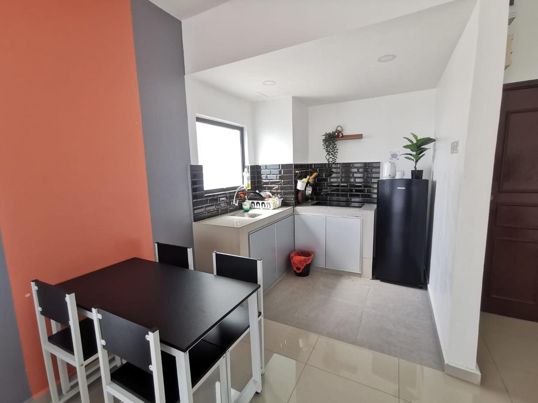 Happy Villa (Marina View Villas) photo 4