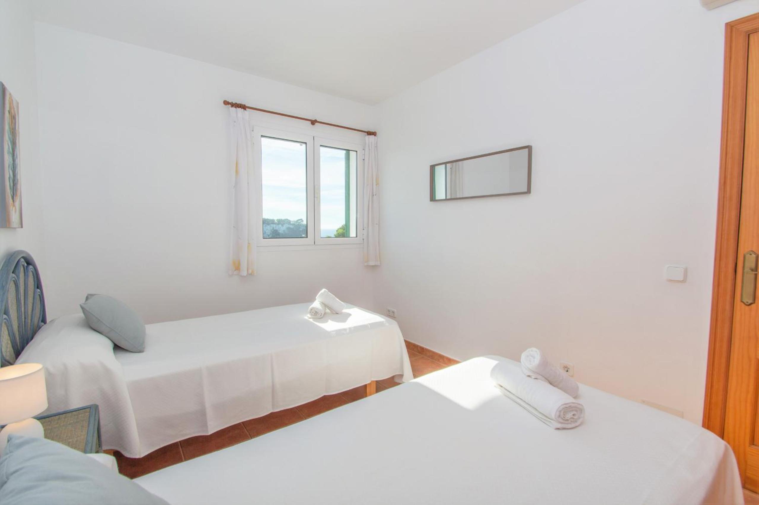 Villa Mirador B by Sonne Villas view 2