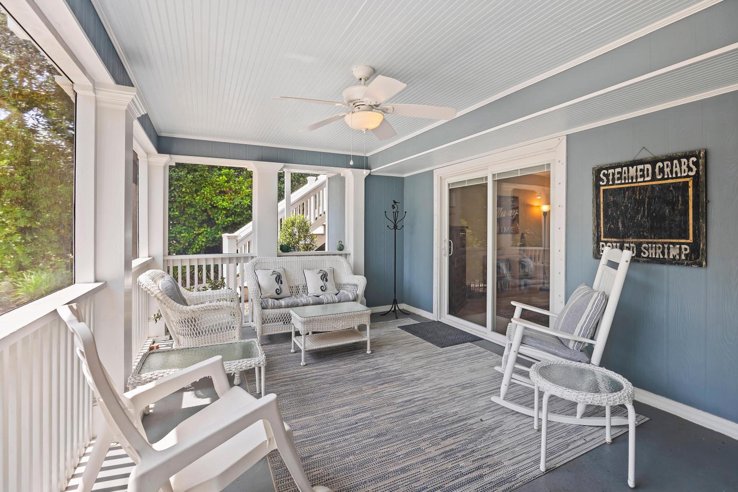 CA411: 411 Carolina Blvd. view 3