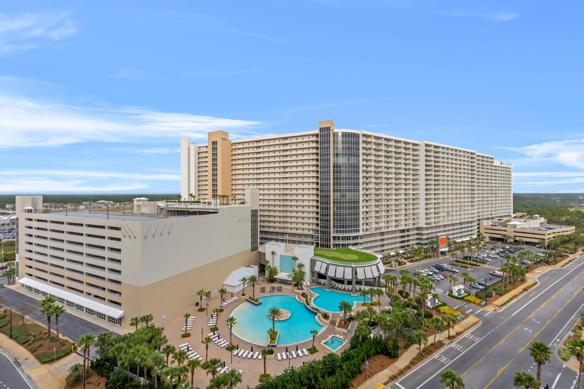 Laketown Wharf #512 by Nautical Properties view 5