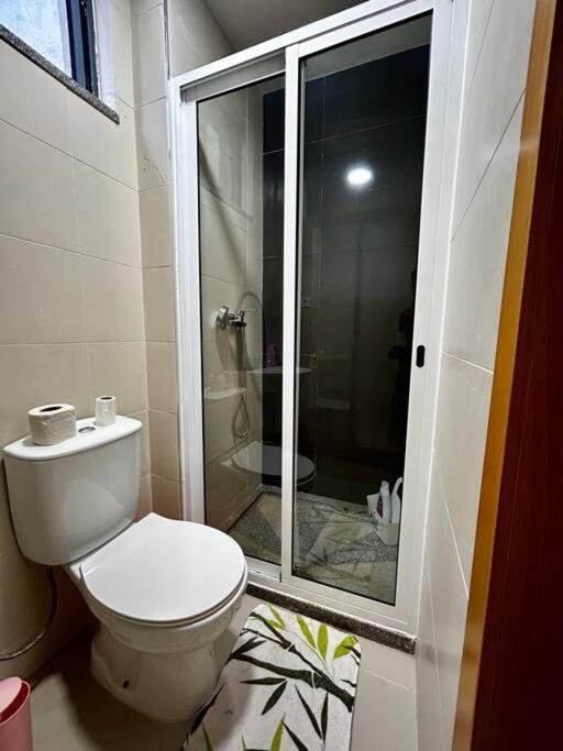 Modern Apartment in Praia Baixo - 1 min Walking to Beach