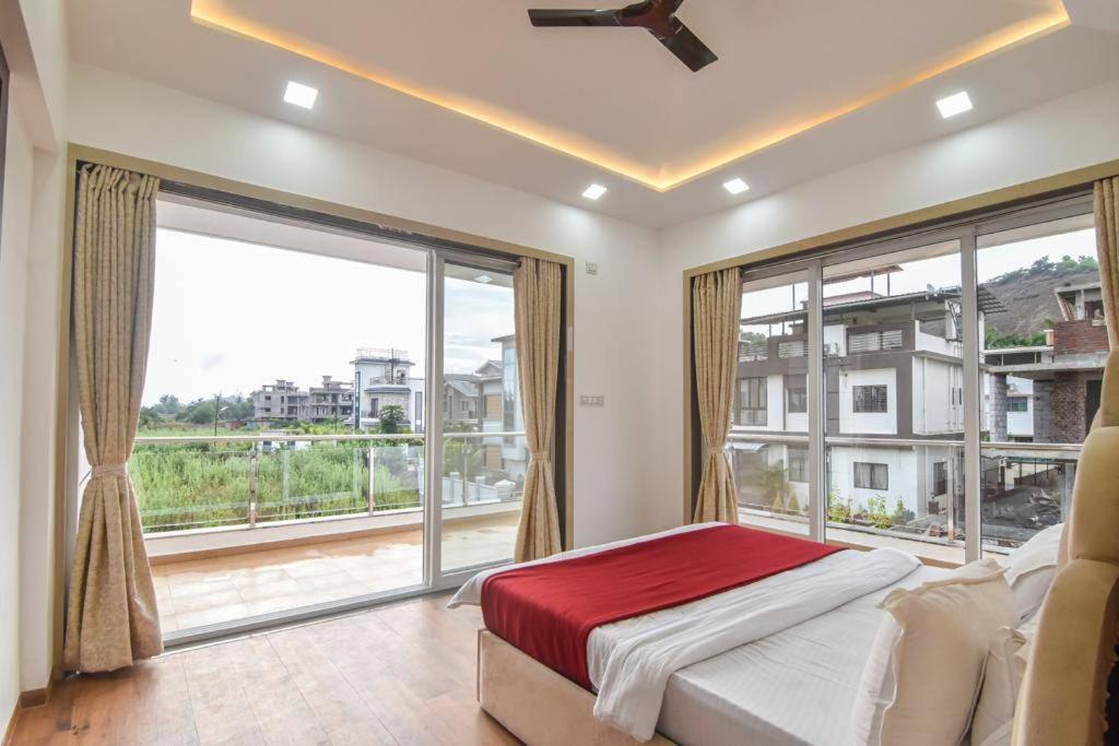 Royal Paradise Villa