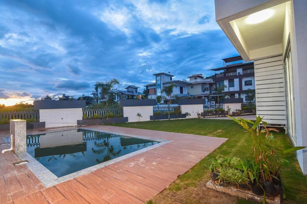 Royal Paradise Villa