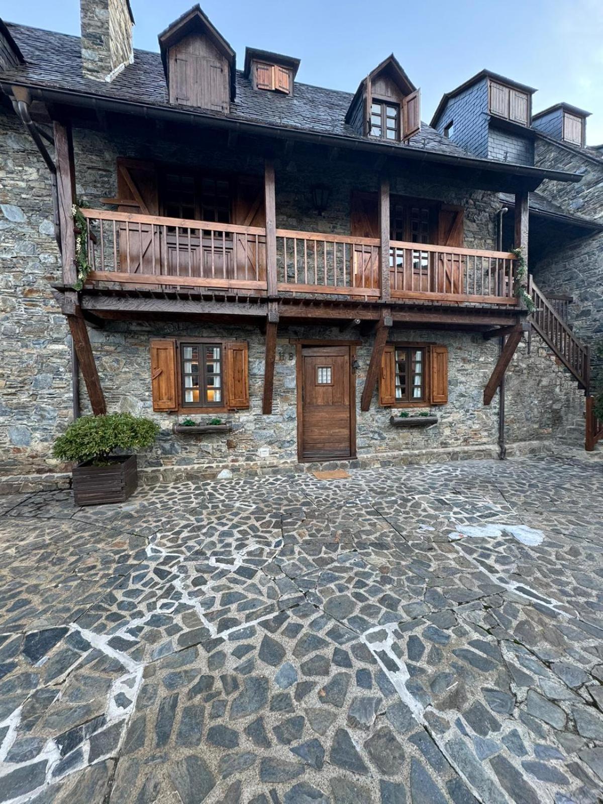 Baqueira 1500 pie de pistas apartamento Cuilas view 5