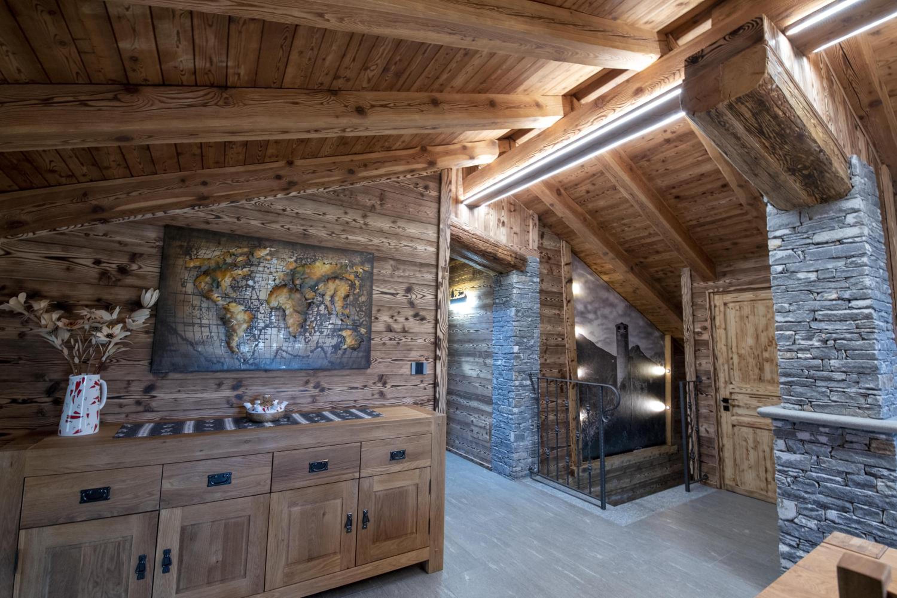 Les Tours - Property Image 17