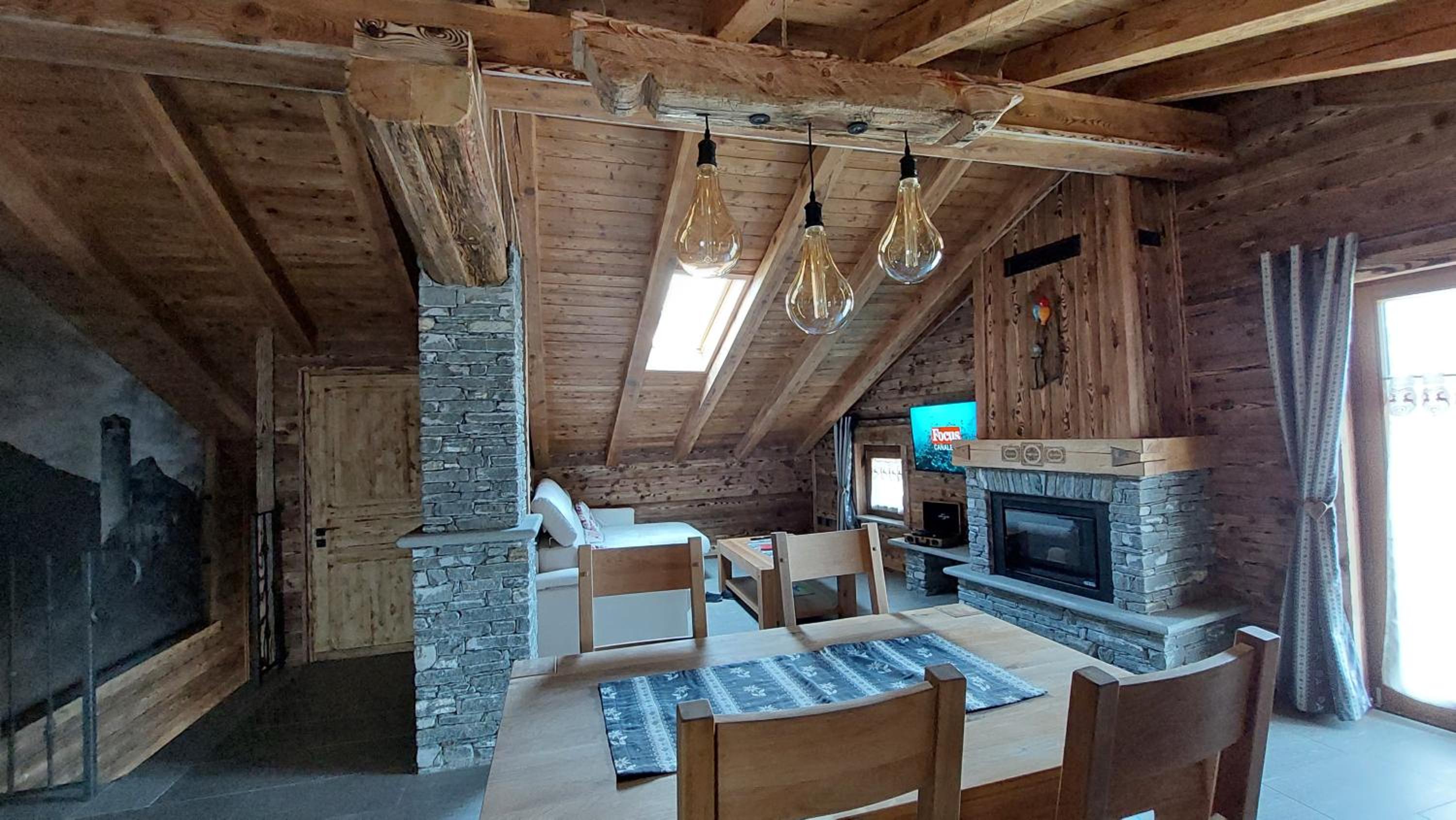 Les Tours - Property Image 12