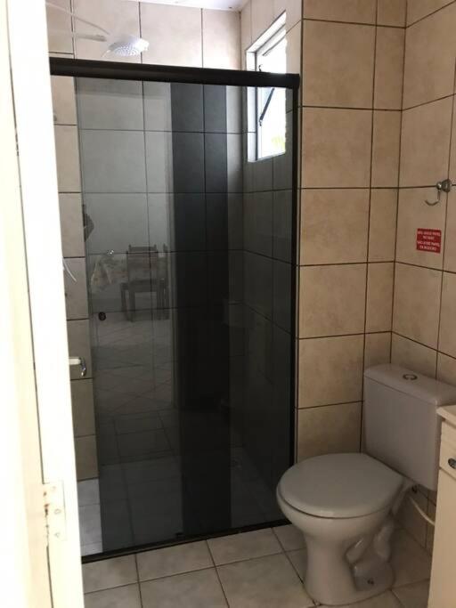 Apto em condomínio no centro de Bombinhas, próximo da praia