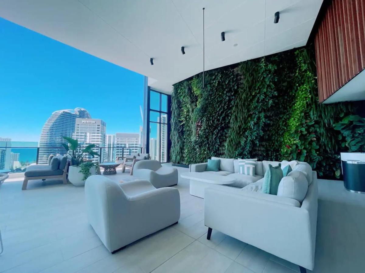 River and Ocean View Luxury 2BD Apt amazing Location