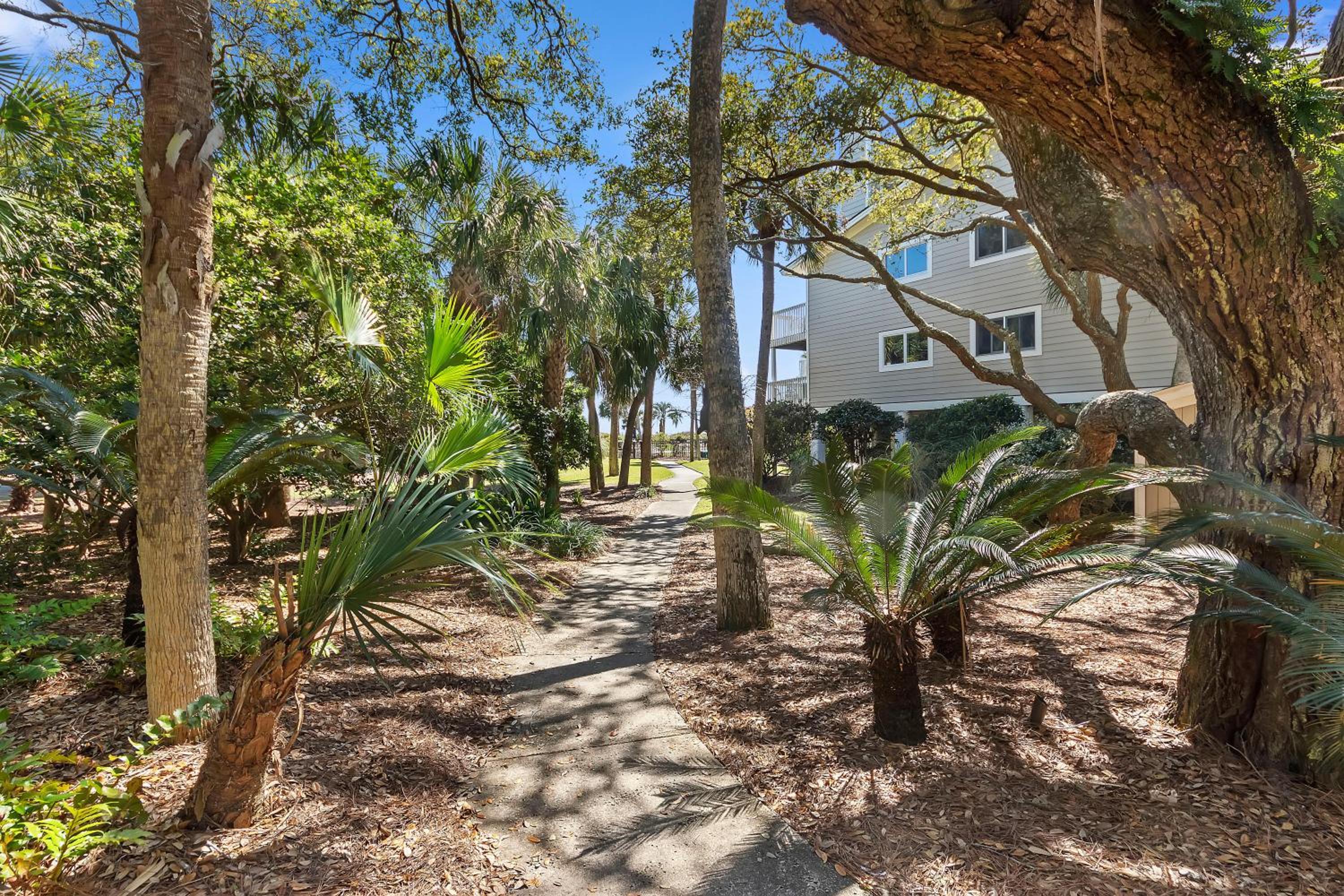 SG7A: 7A Seagrove Villa view 4