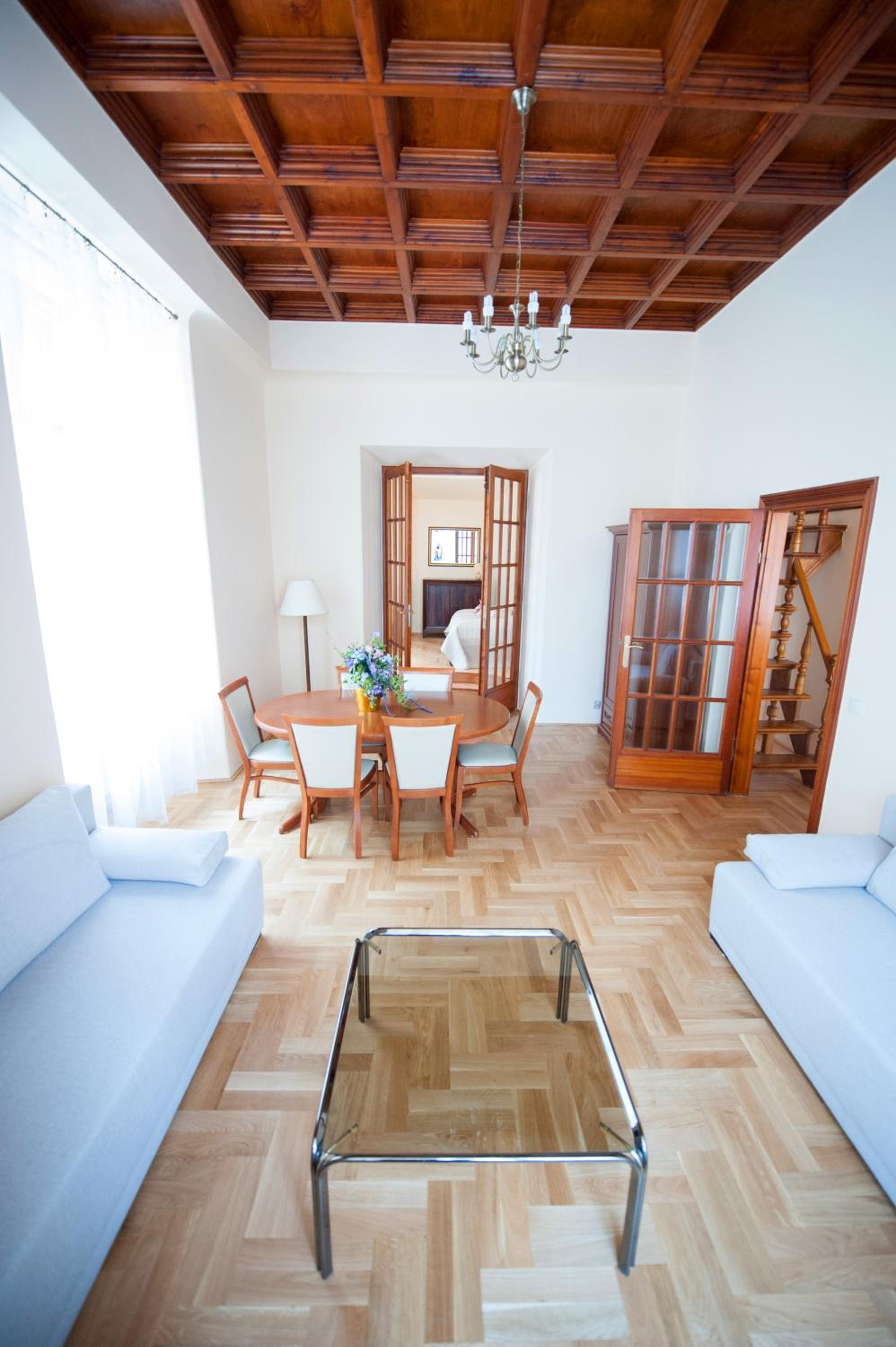 Apartments Roman
