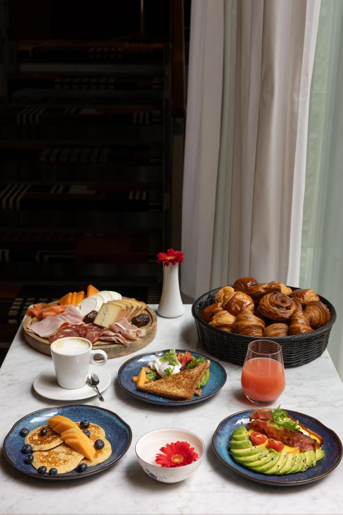 Luxembourg Vacations - Hotel Le Place d'Armes - Relais  Chateaux - Property Image 2