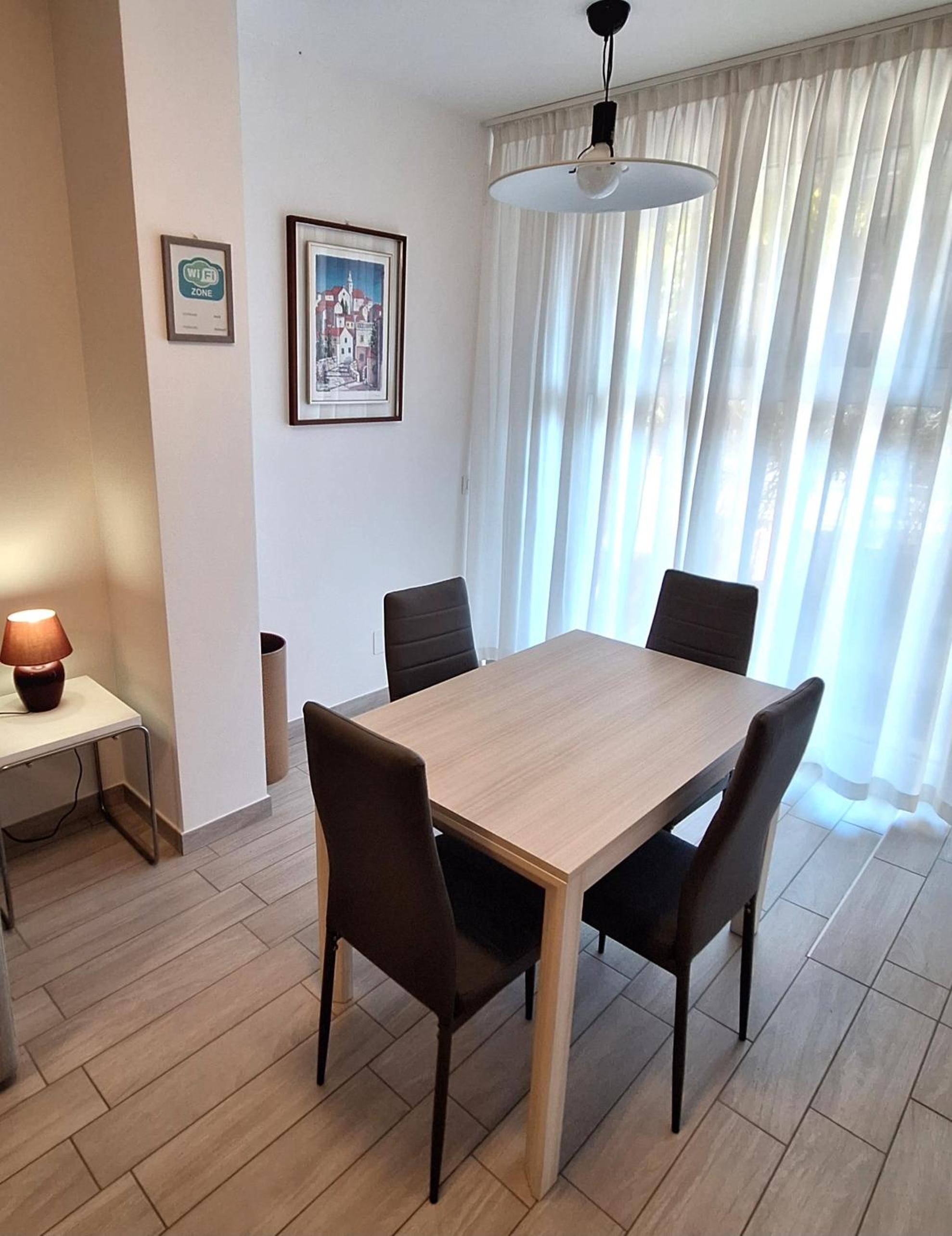 Al Glicine Apartments