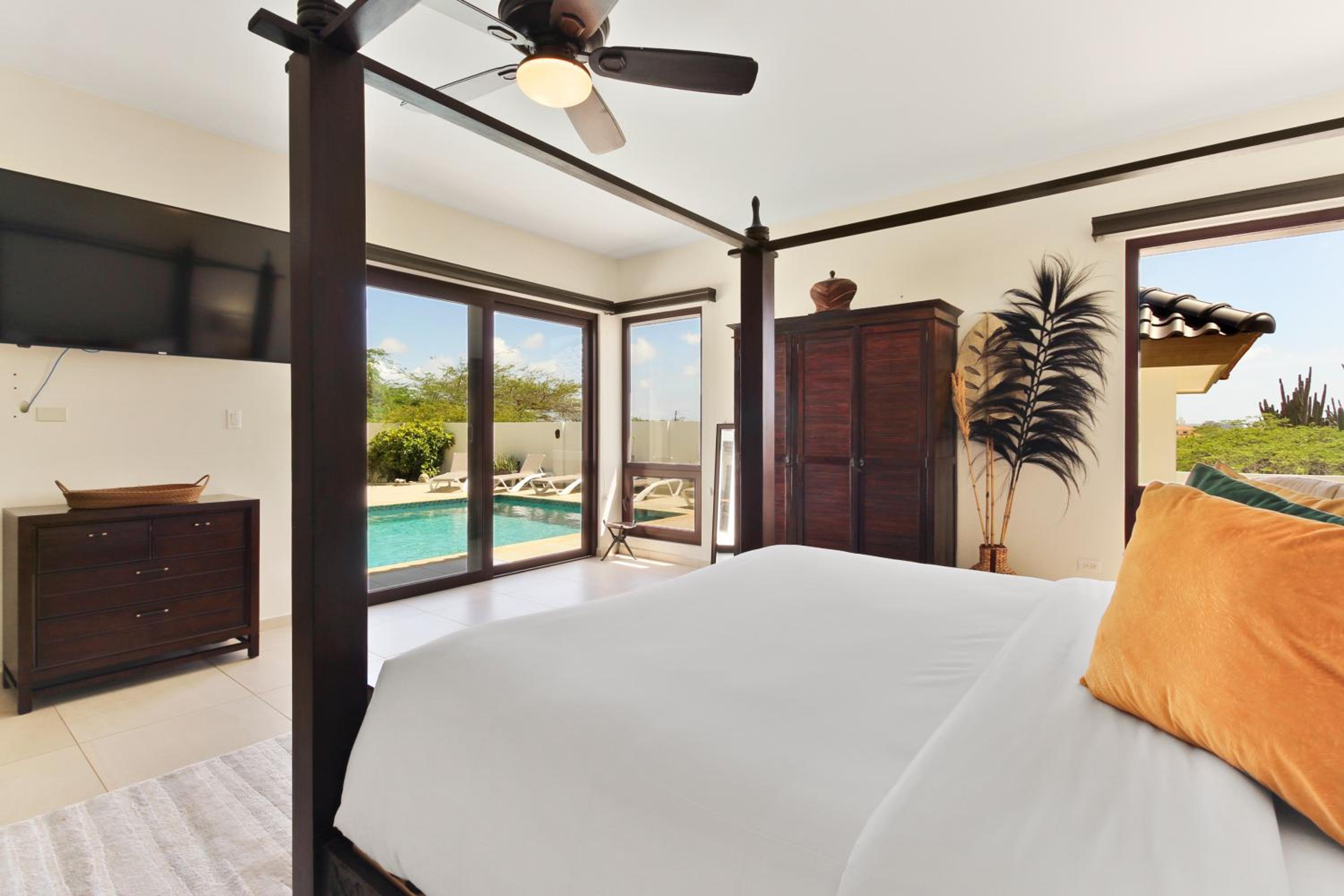 Arashi Palm Villa