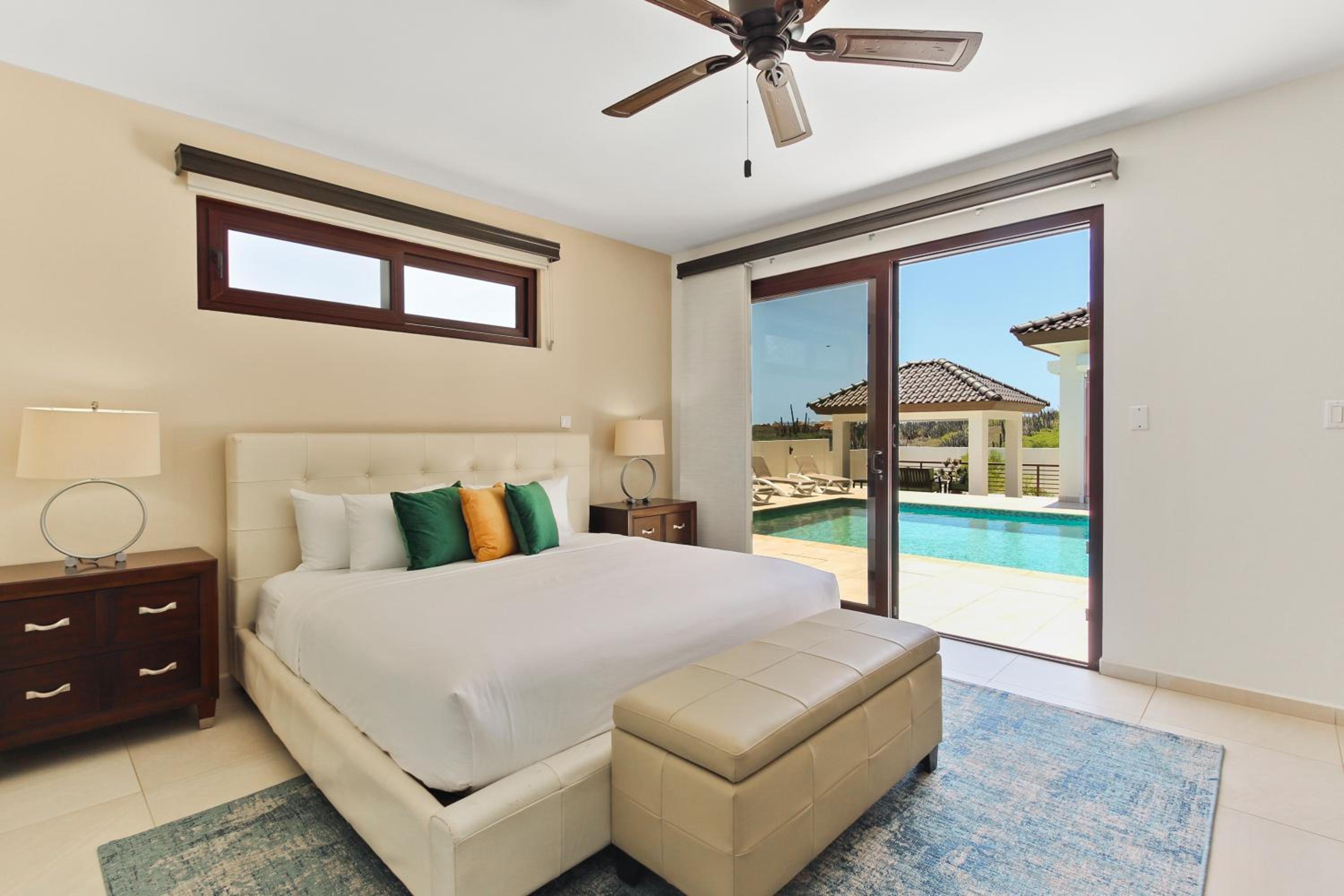Arashi Palm Villa