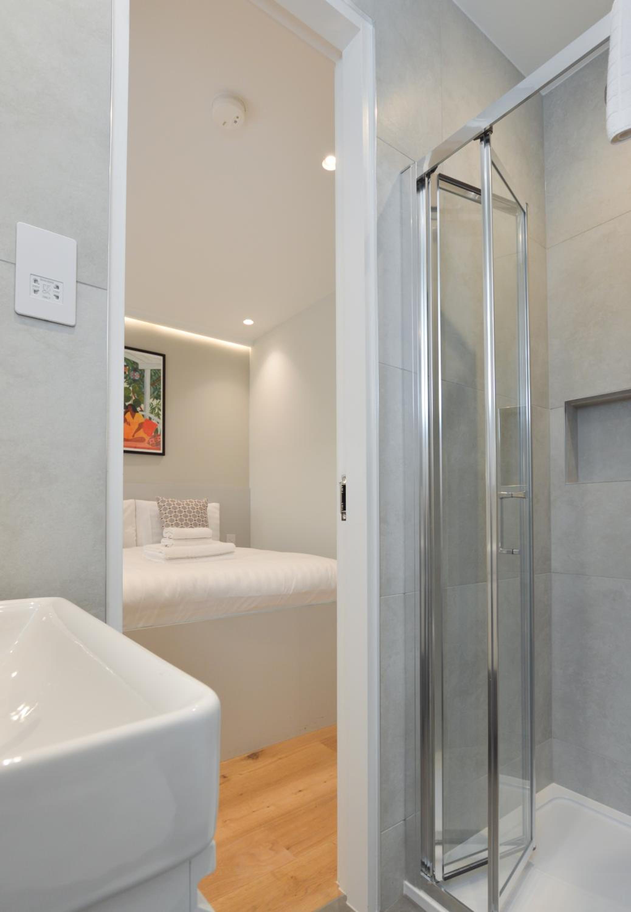 StayPrime Kensington Serviced Apartments