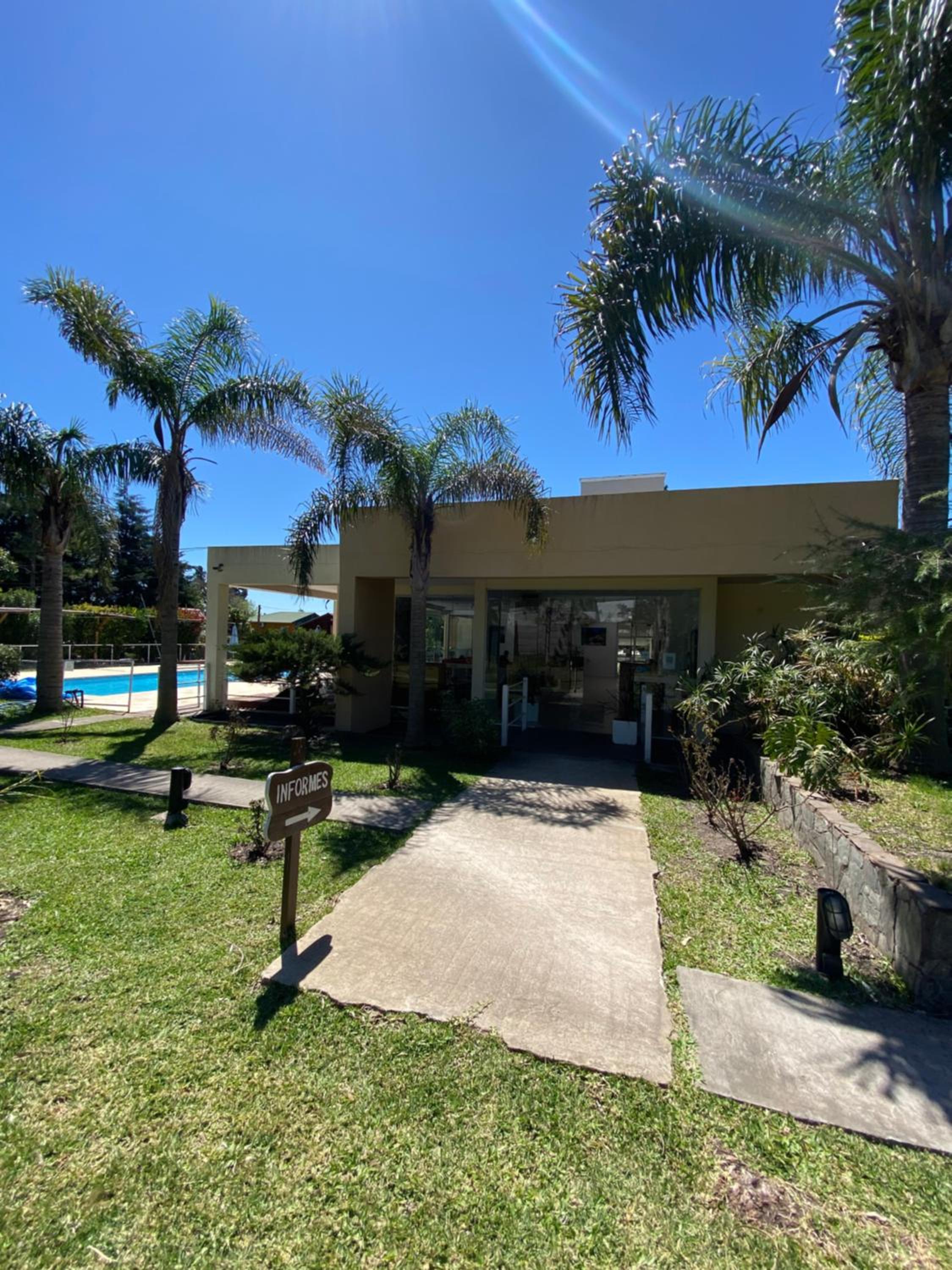 Hotel Complejo Tajamar - Image 1