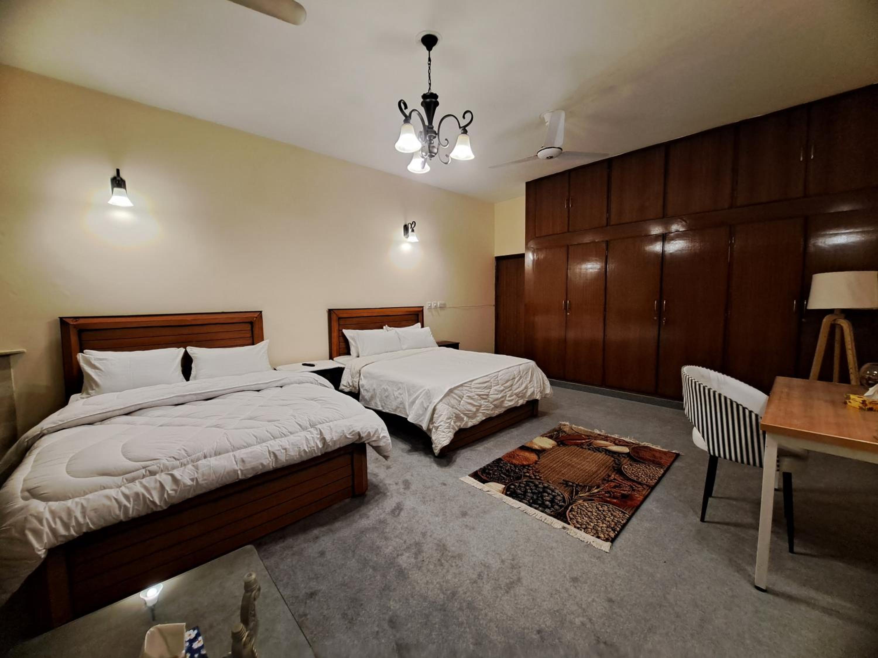 The Life Style opp Canturus Mall view 5