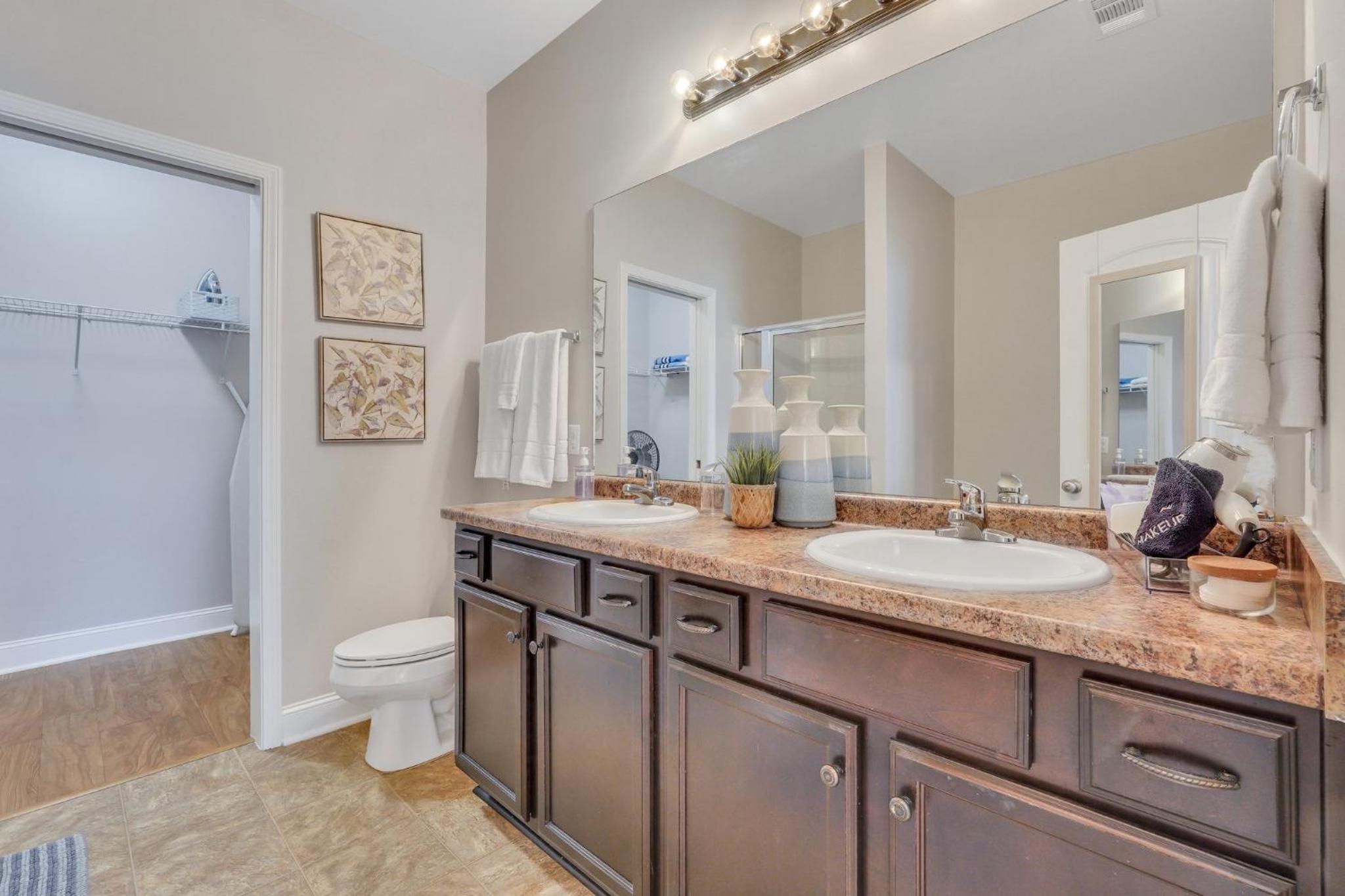 Luxury Group Retreat Family oasis view 5