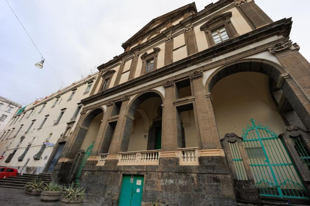 LidaHouse Terrace and Vesuvio view next Museum By HouseinNaples