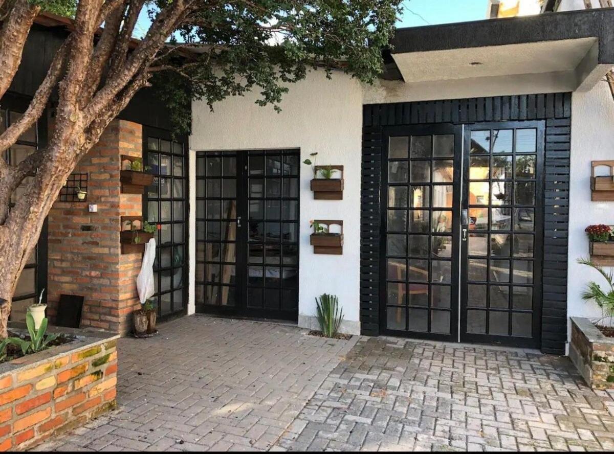 Studio acolhedor em região central de Foz