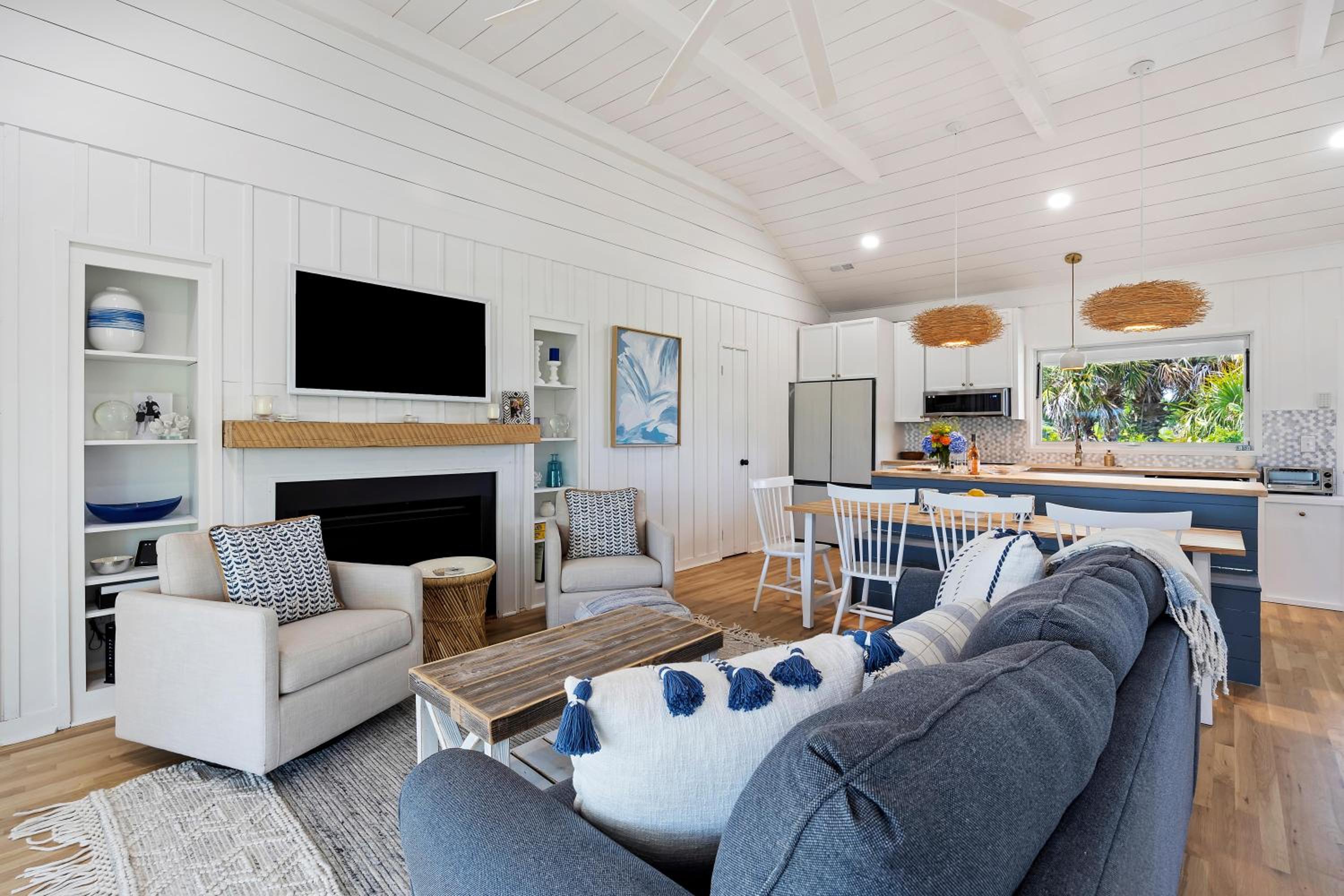 SI3729: 3729 Seabrook Island Road view 5