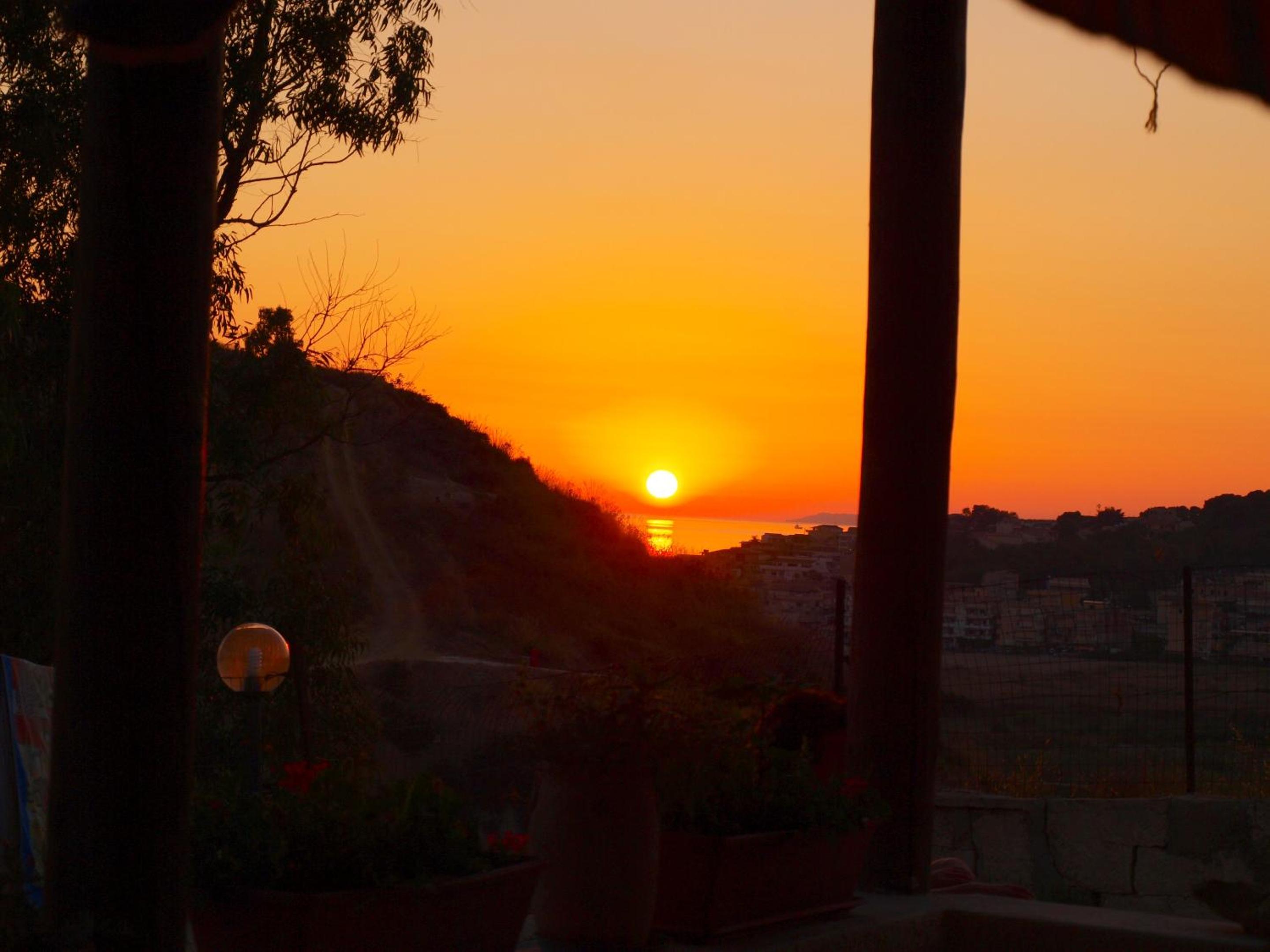 Sea View Apartment Via Tiziano 55 m² view 4