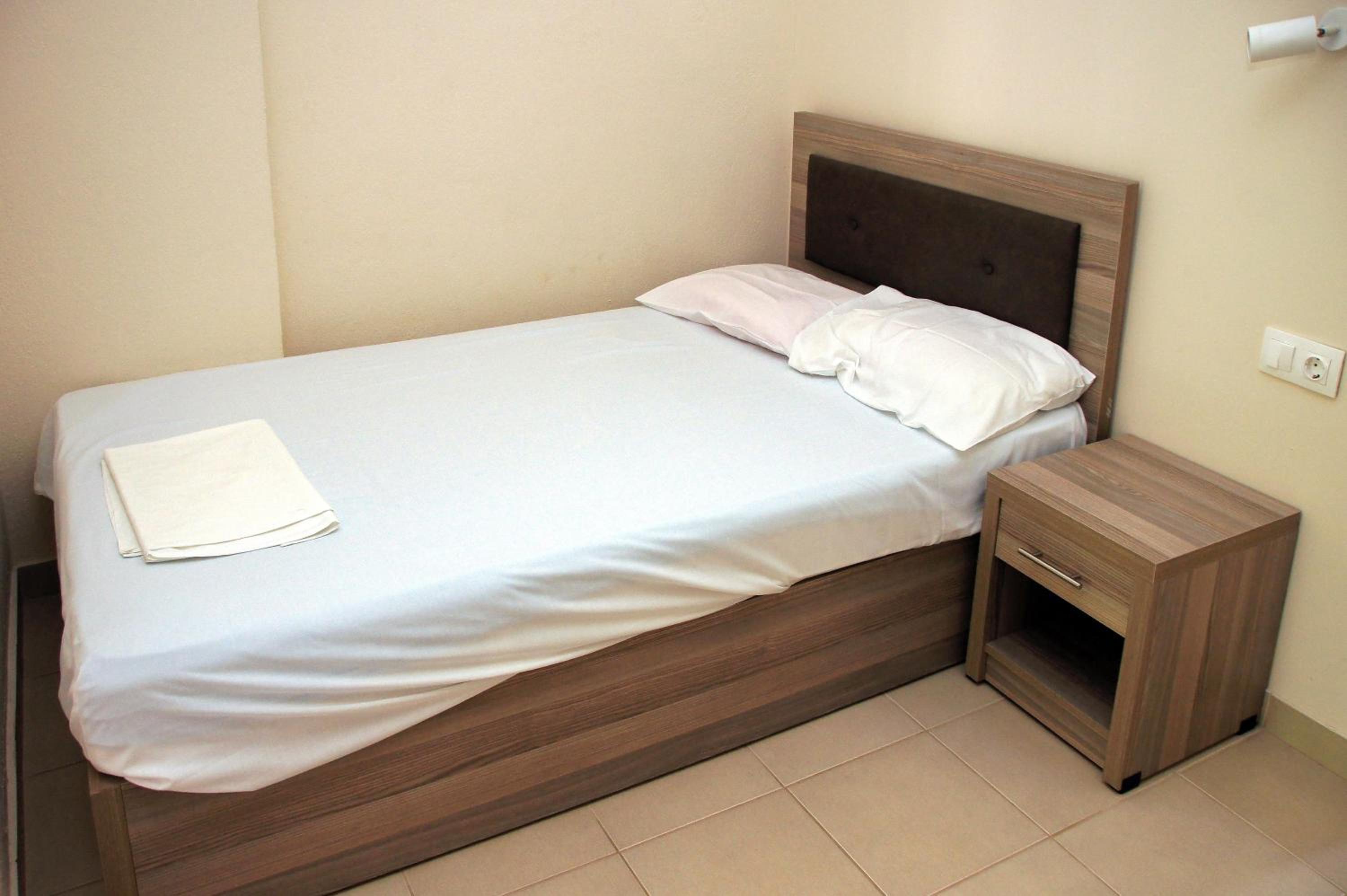 Priona Rooms