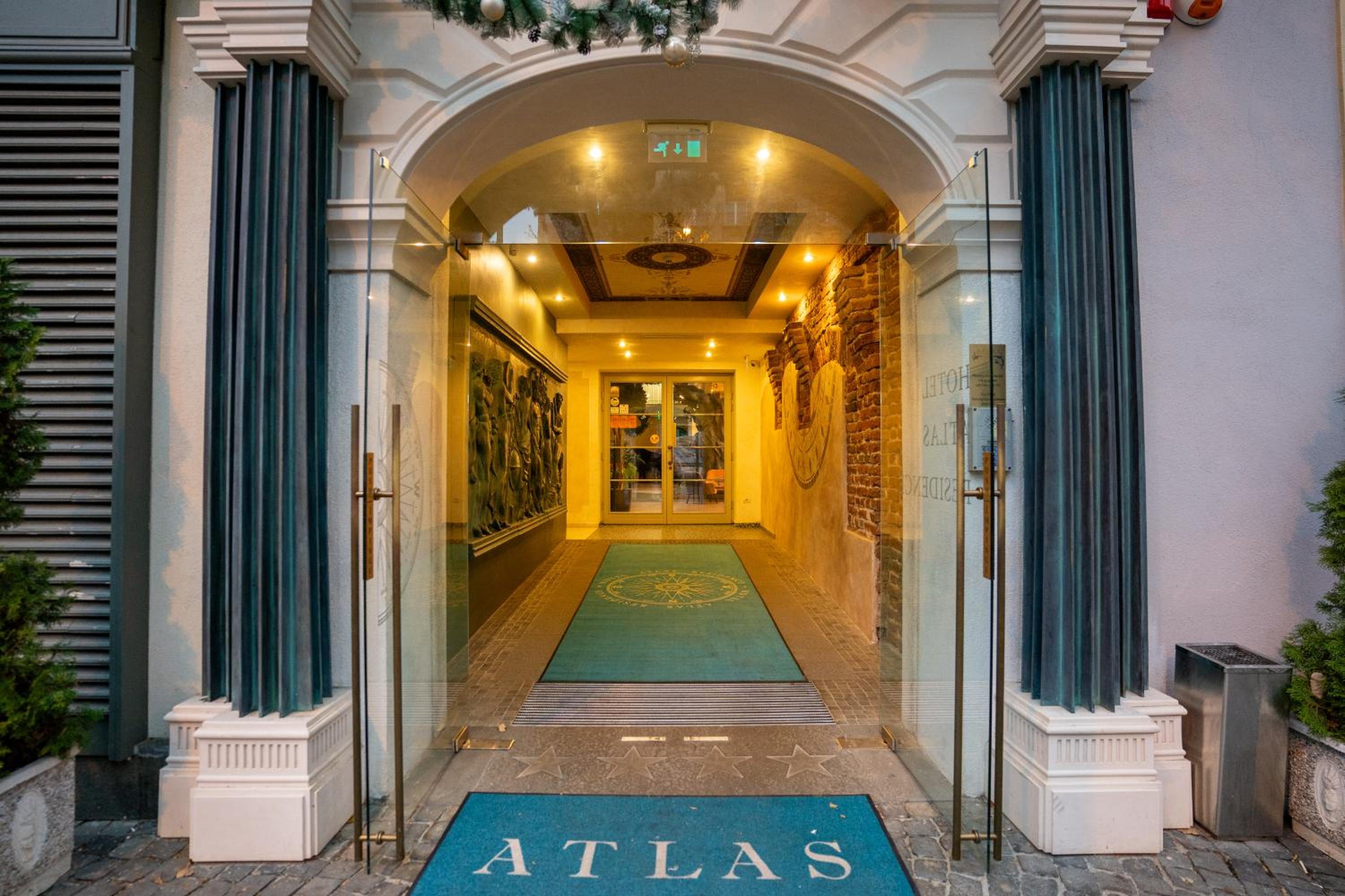 Hotel ATLAS Hotel - Image 1