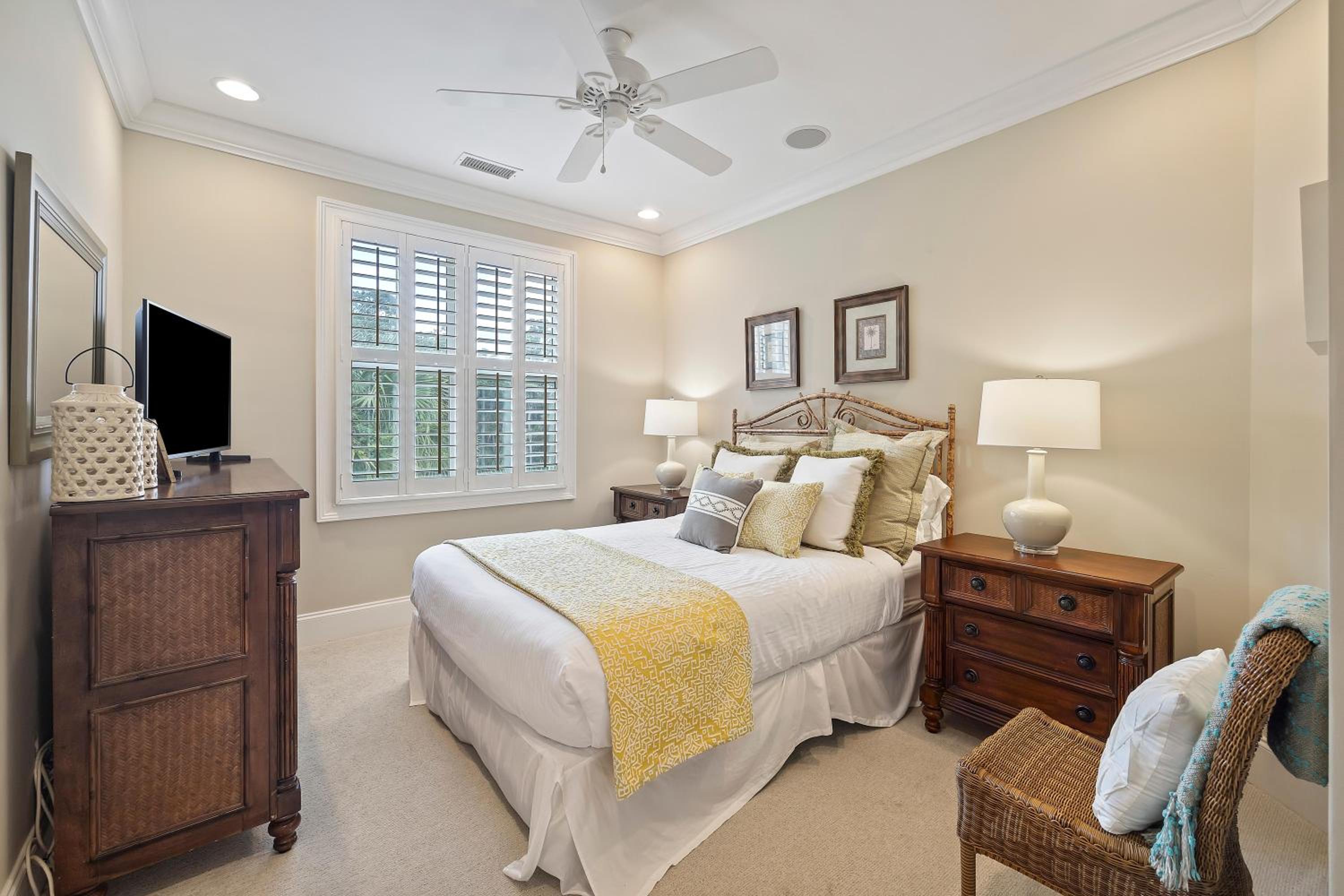 HH2482: 2482 High Hammock Road