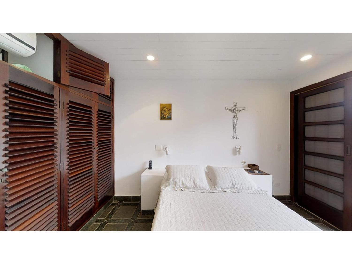 Casa no Condomínio Granville - Guarujá, Enseada