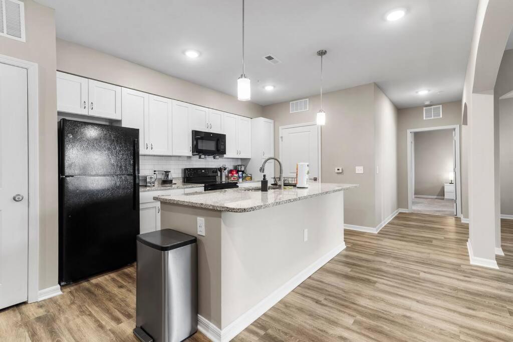 Contemporary Haven with Modern Amenities