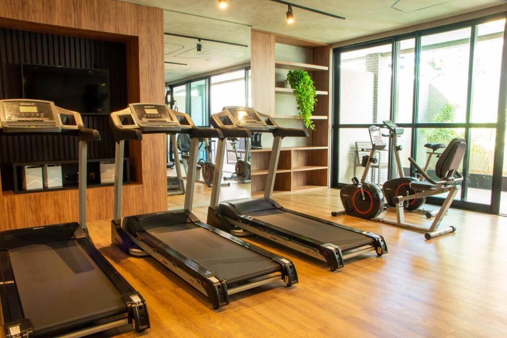 Apartamento novo e completo há 500m da praia Ponta Verde!