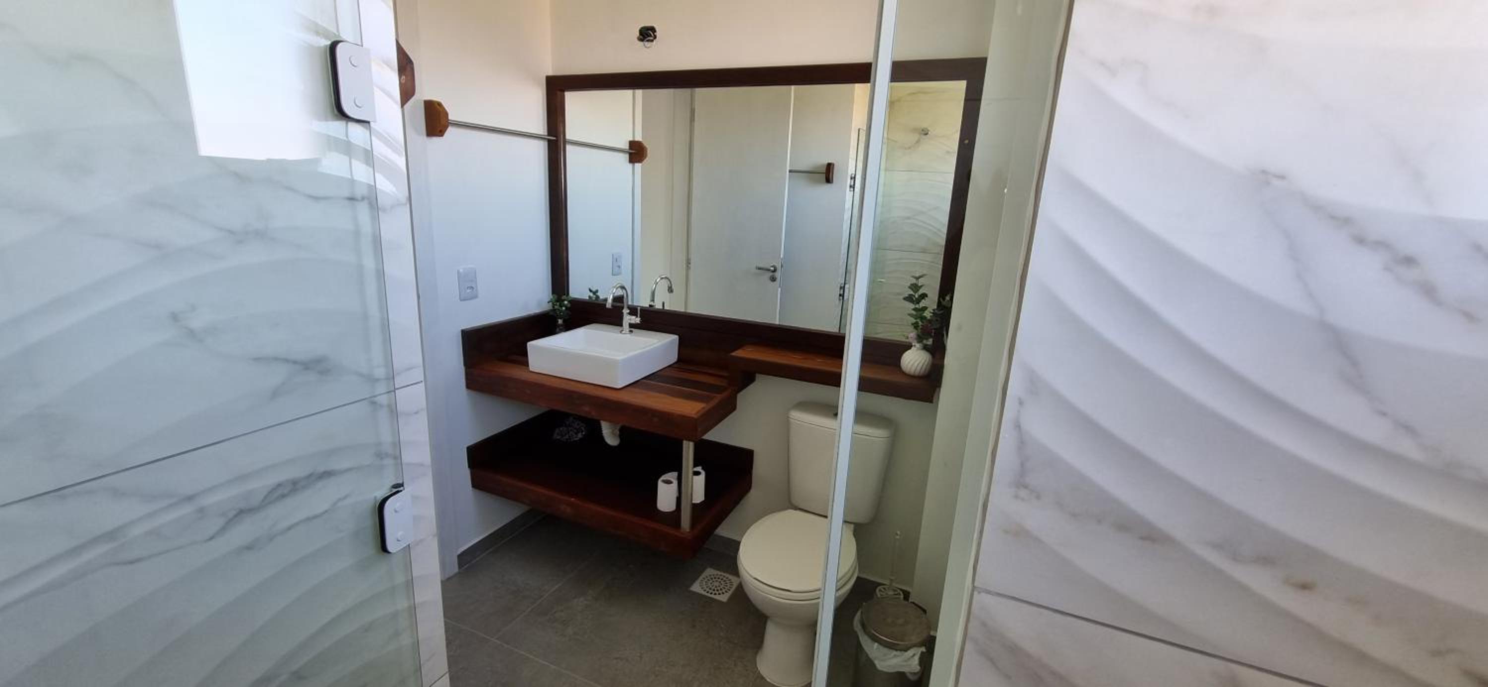 Belo apartamento nos Ingleses