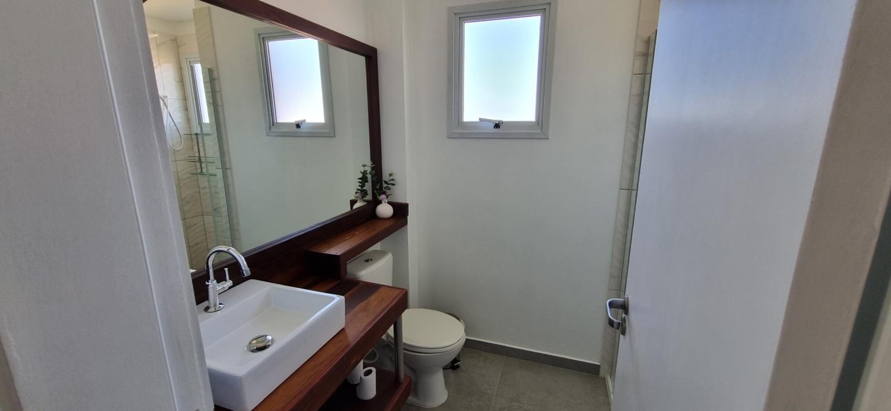 Belo apartamento nos Ingleses