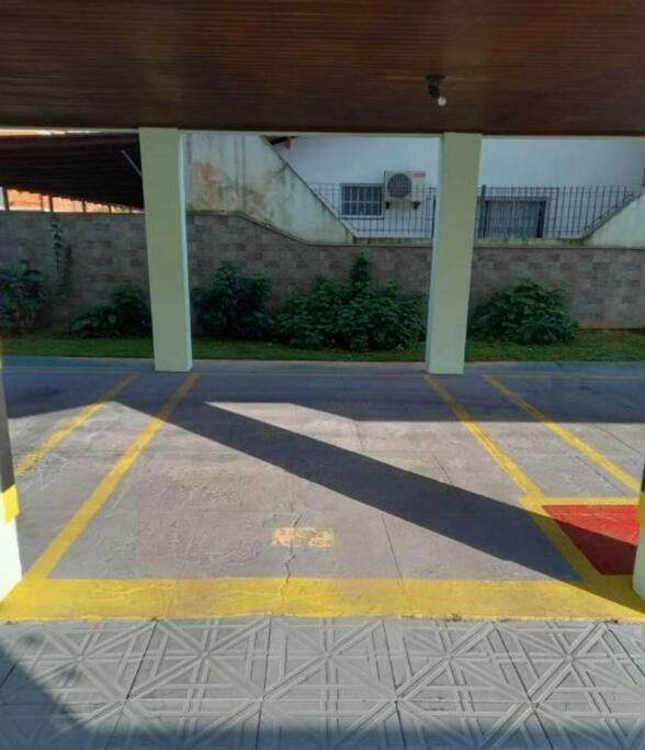 Apartamento confortável em Canasvieiras pertinho do mar.