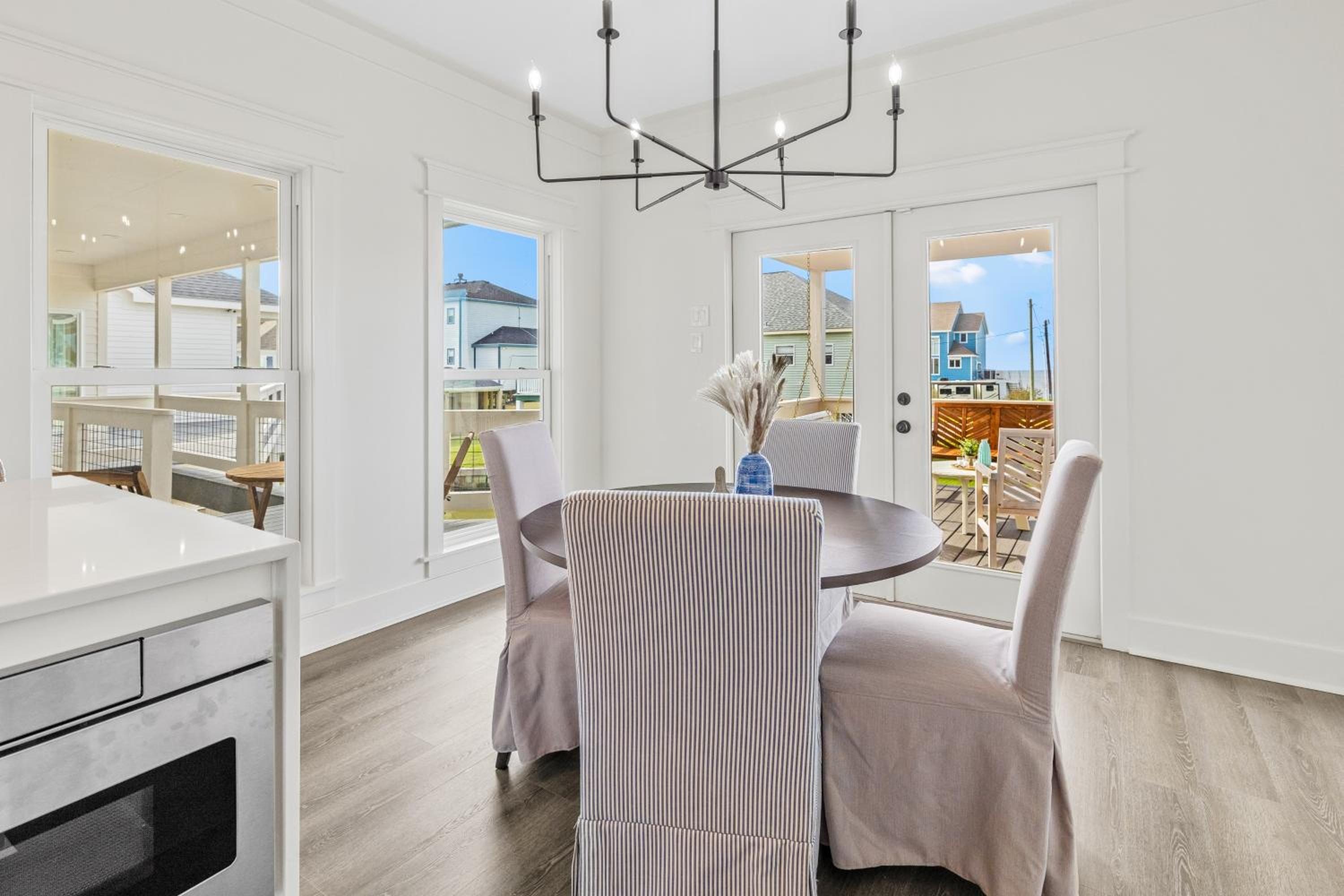 Bring Your Boat! Lake Charles Home with Dock and Lift