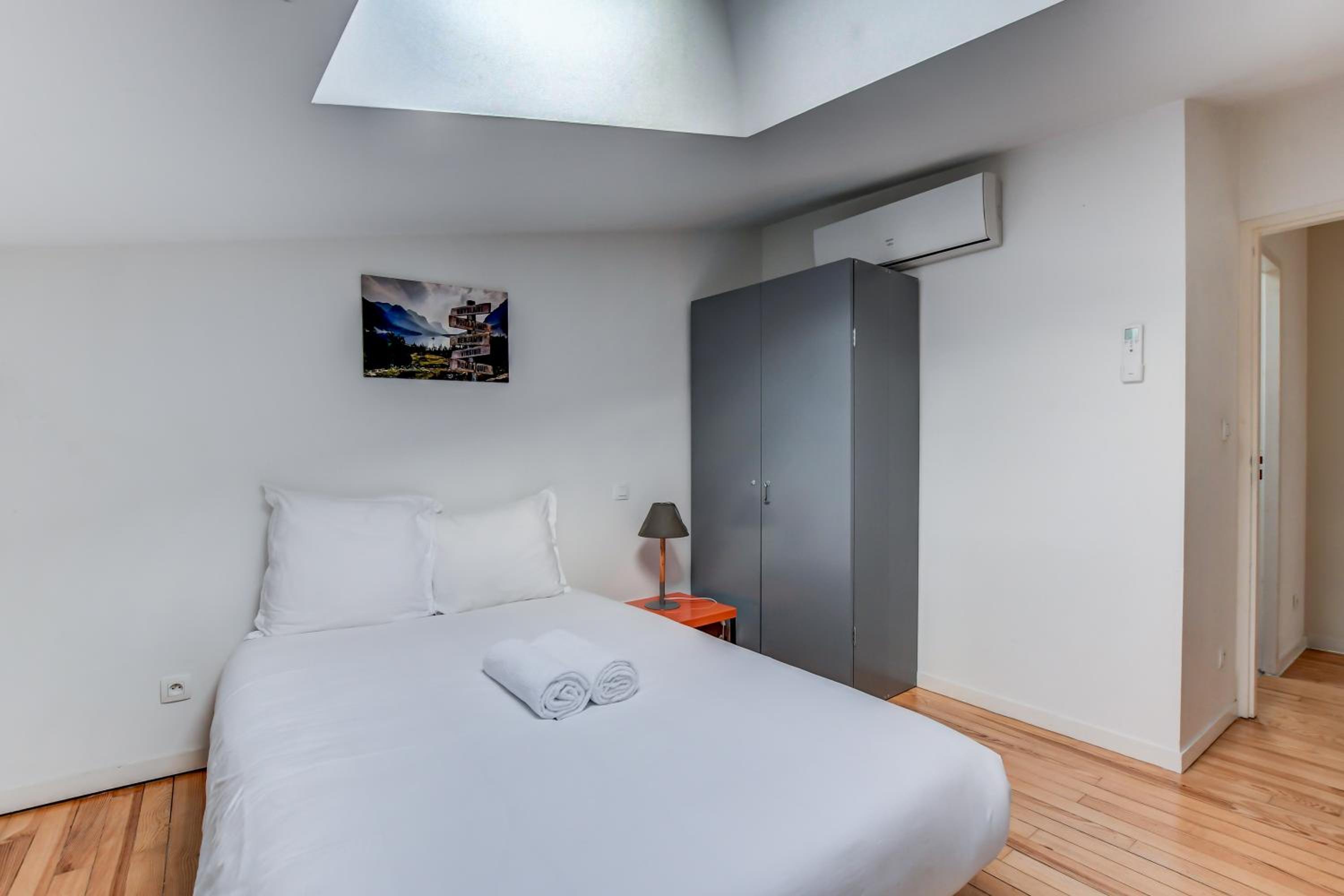 Duplex Tolosa - Pont-Neuf, Dôme de la Grave, 2 BDRs 85m2, AC, Free private car park 200m away - T3 85m2 avec clim, parking couvert gratuit à 200m