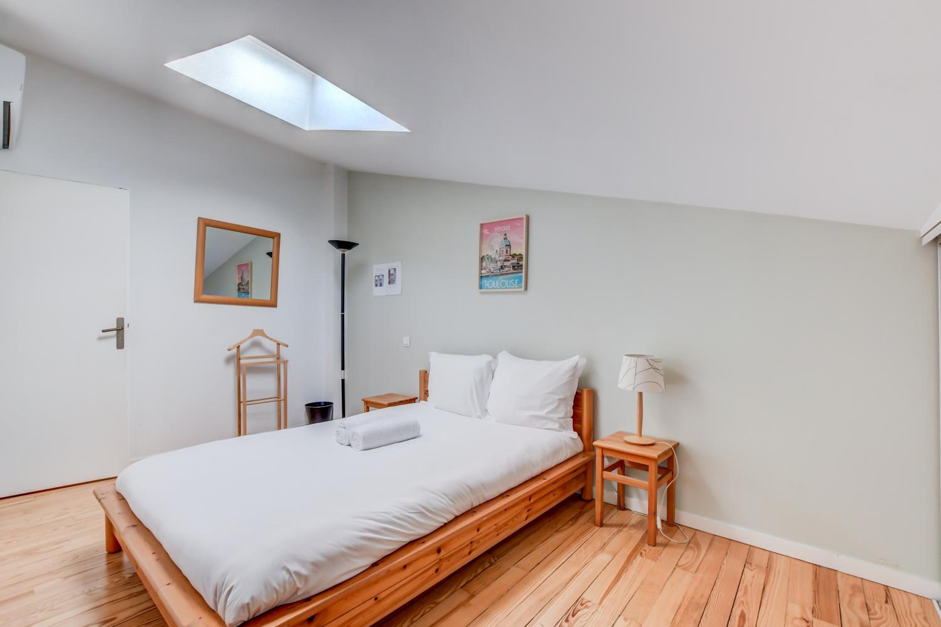 Duplex Tolosa - Pont-Neuf, Dôme de la Grave, 2 BDRs 85m2, AC, Free private car park 200m away - T3 85m2 avec clim, parking couvert gratuit à 200m