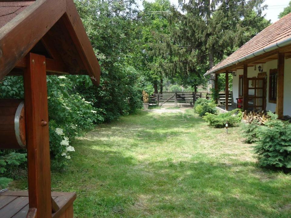 Photo 8