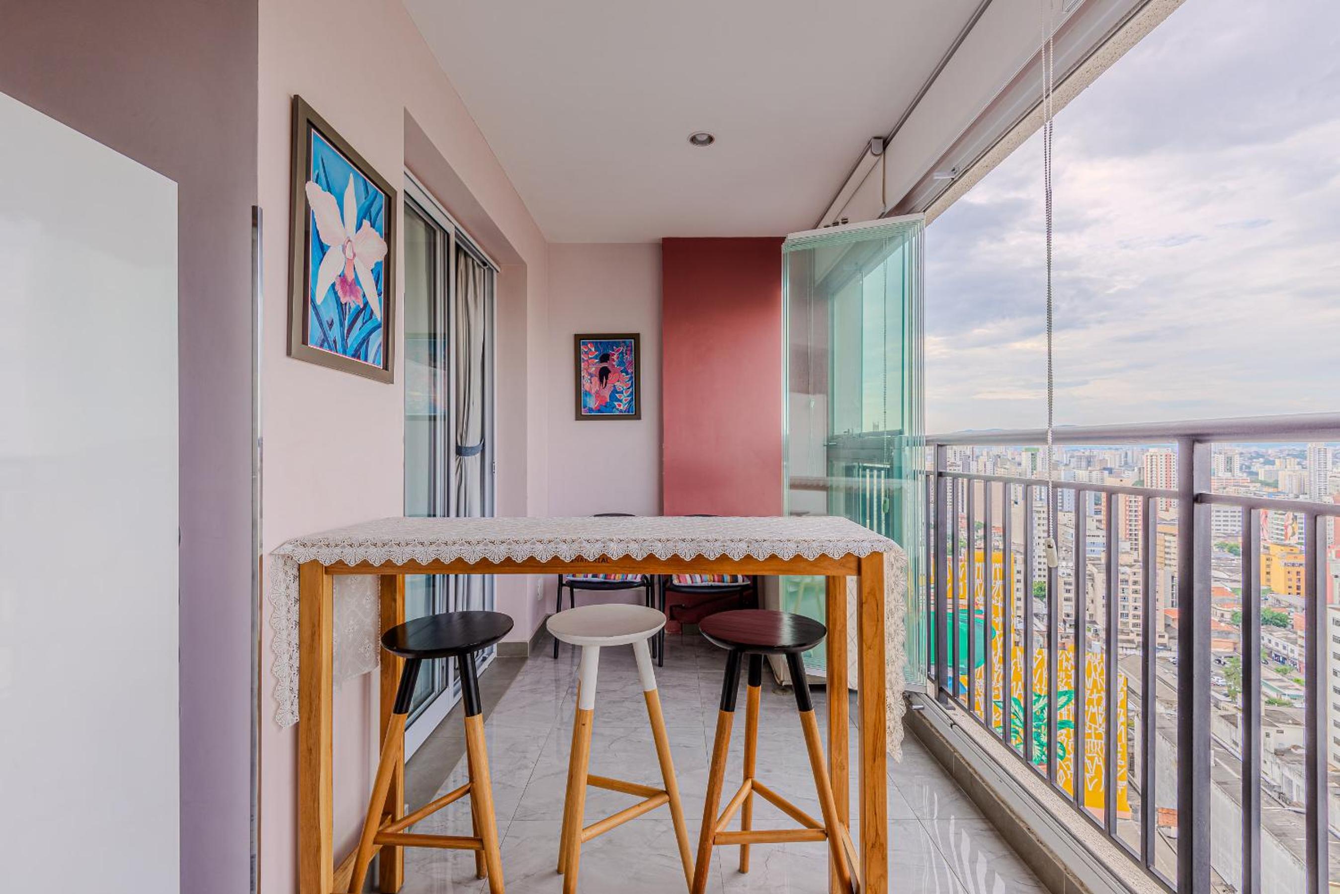 LUXO E VISTA ESPETACULAR para São Paulo com PISCINA ACADEMIA e SAUNA